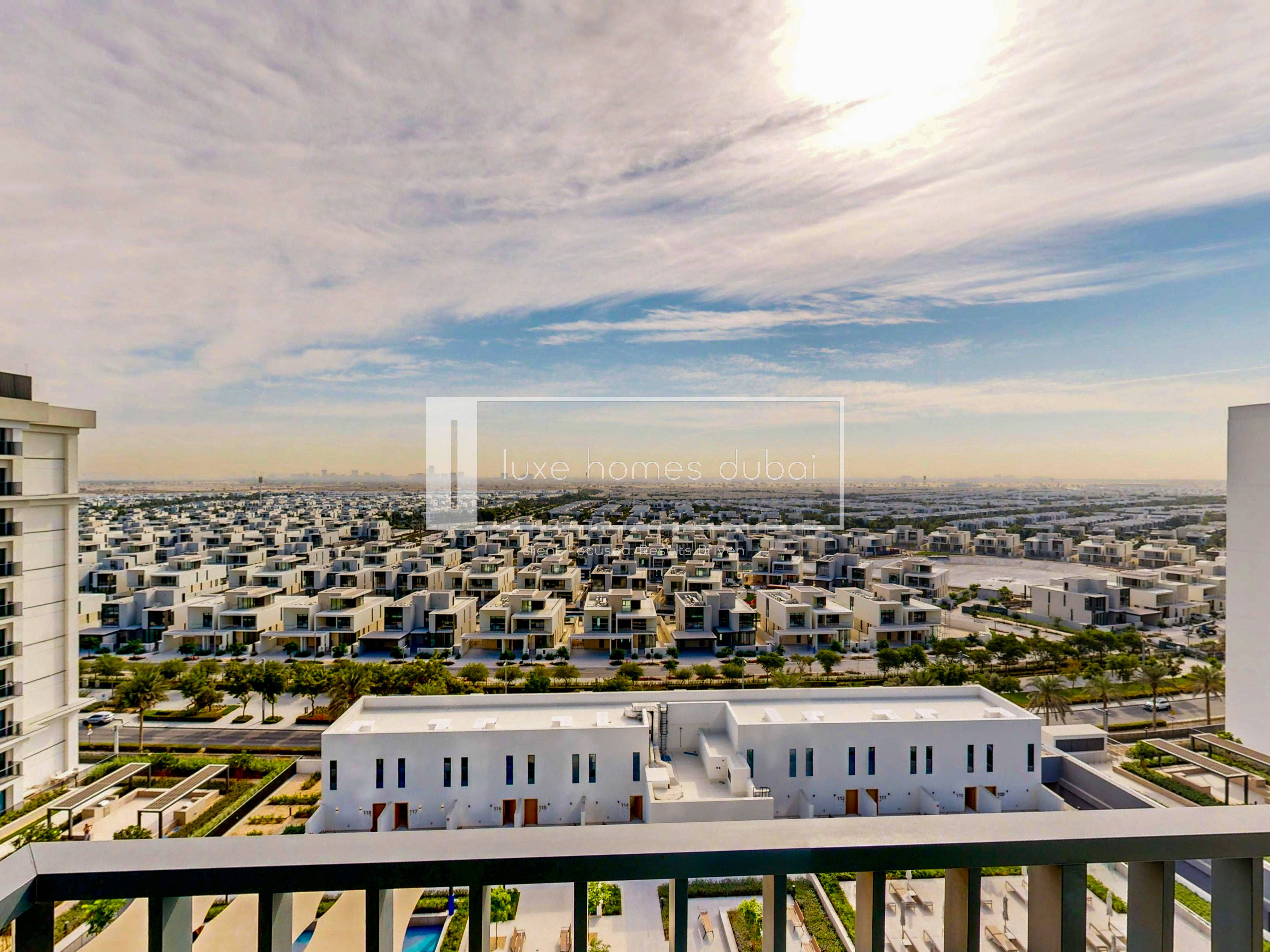 1-Bedroom | Vacant | Panoramic Community View
