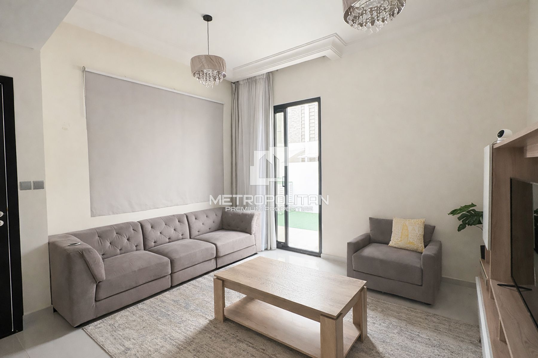 R2EM | Rented | Unfurnished | Back To Back