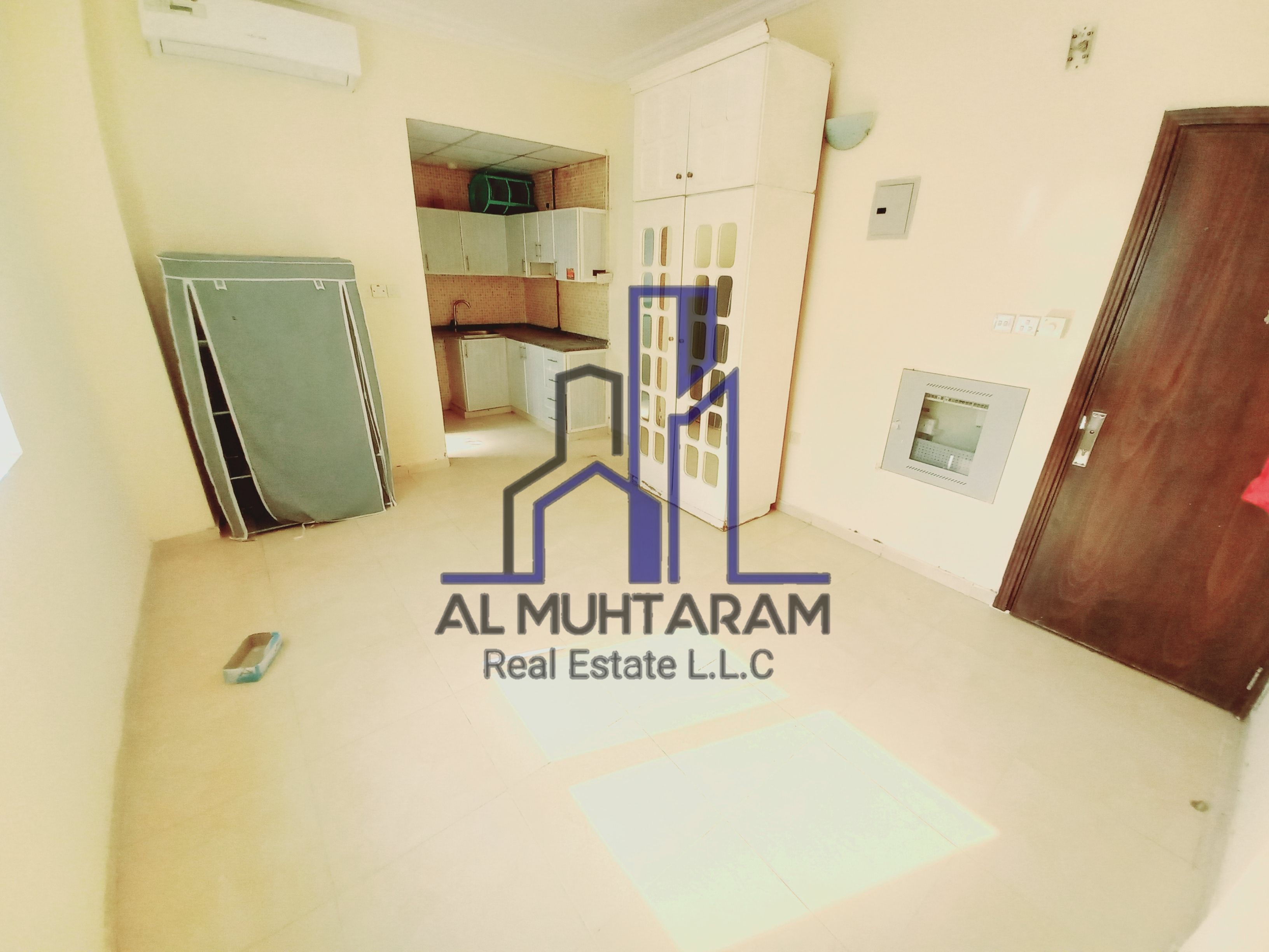 Luxurious studio for family near bus Station