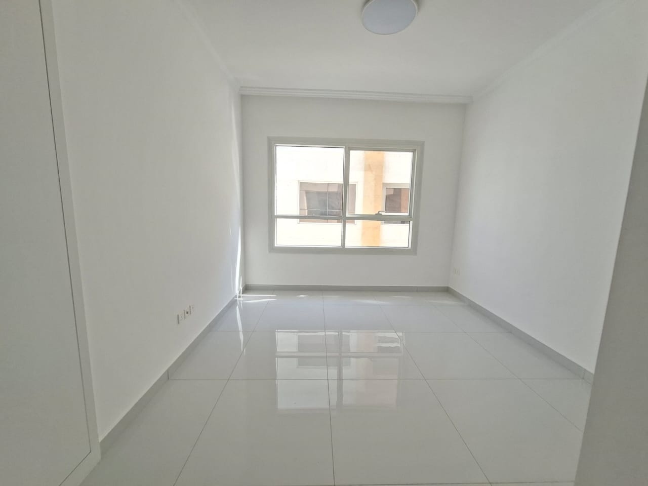 30days free Brand new balding in Muwaileh cormshal sharja 2bhk 3wachroom 2mastr bad room balcony waldrop
