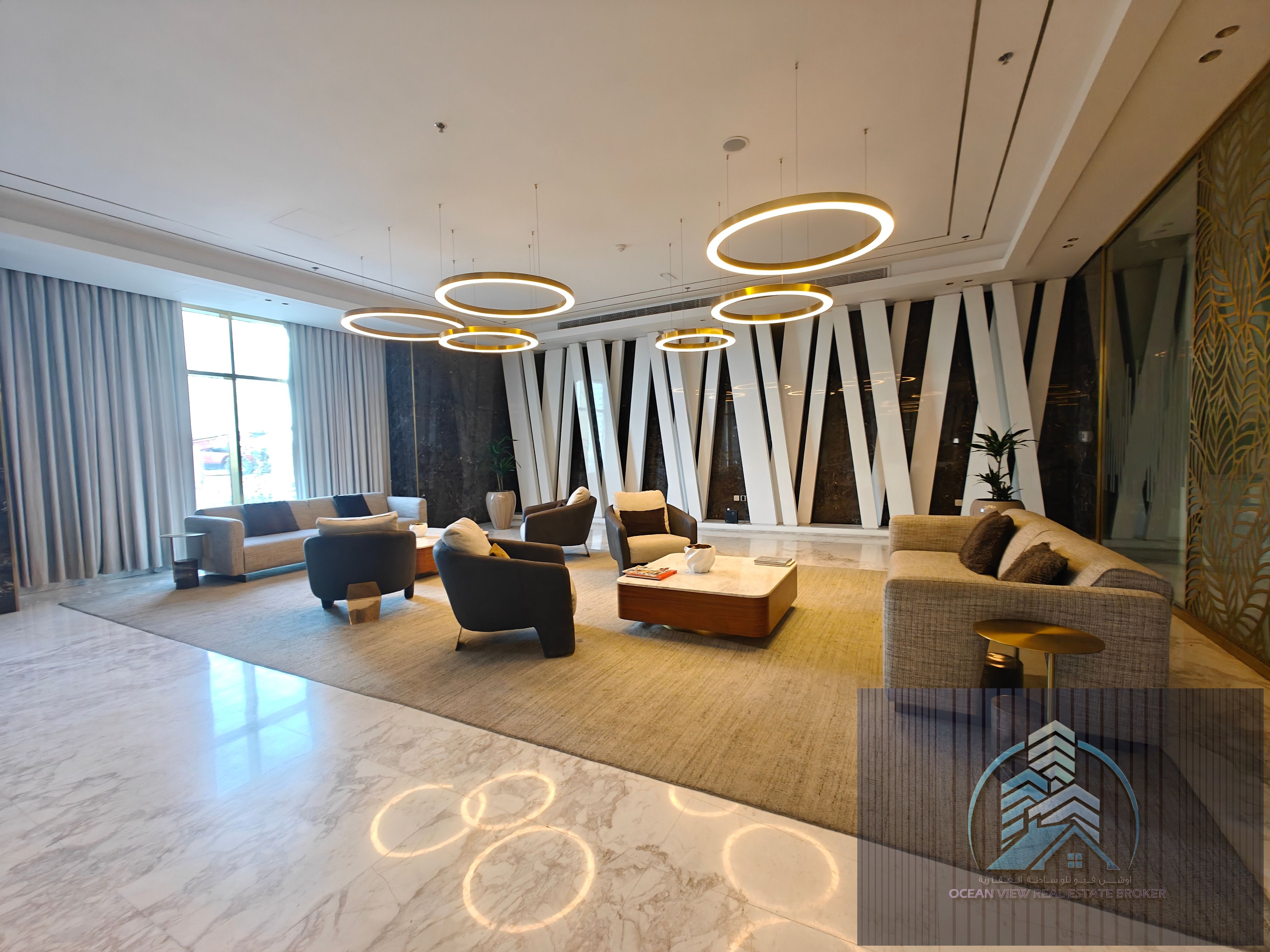 VERY BIG SIZE STUDIO APARTMENT AVAILABLE WITH BALCONY SEPARATE KITCHEN LIKE CLOSE
