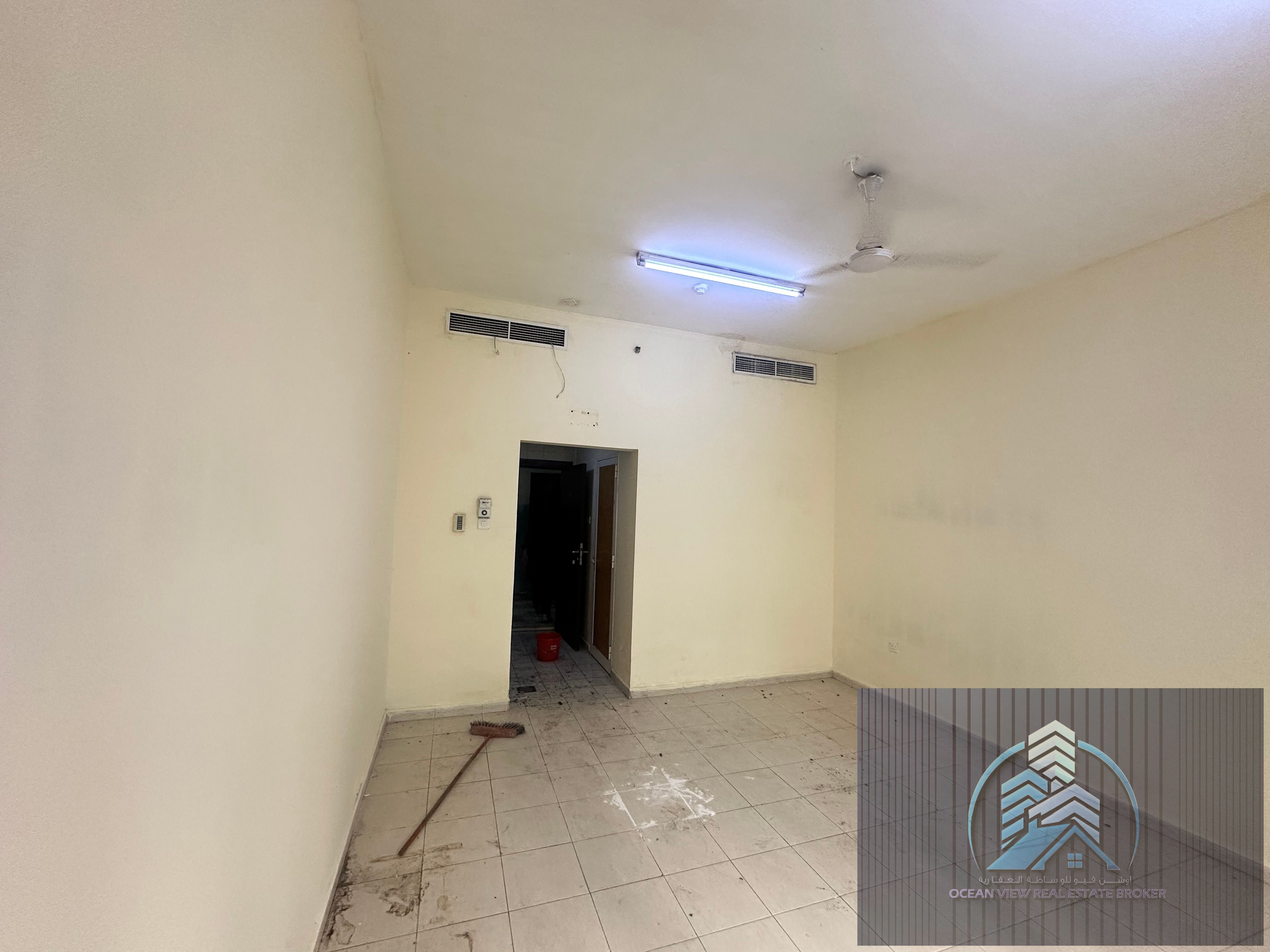 AL QUOZ 6PERSONS LABOR CAMP ROOM FOR RENT 5500AED/MONTH ON PRIME LOCATION