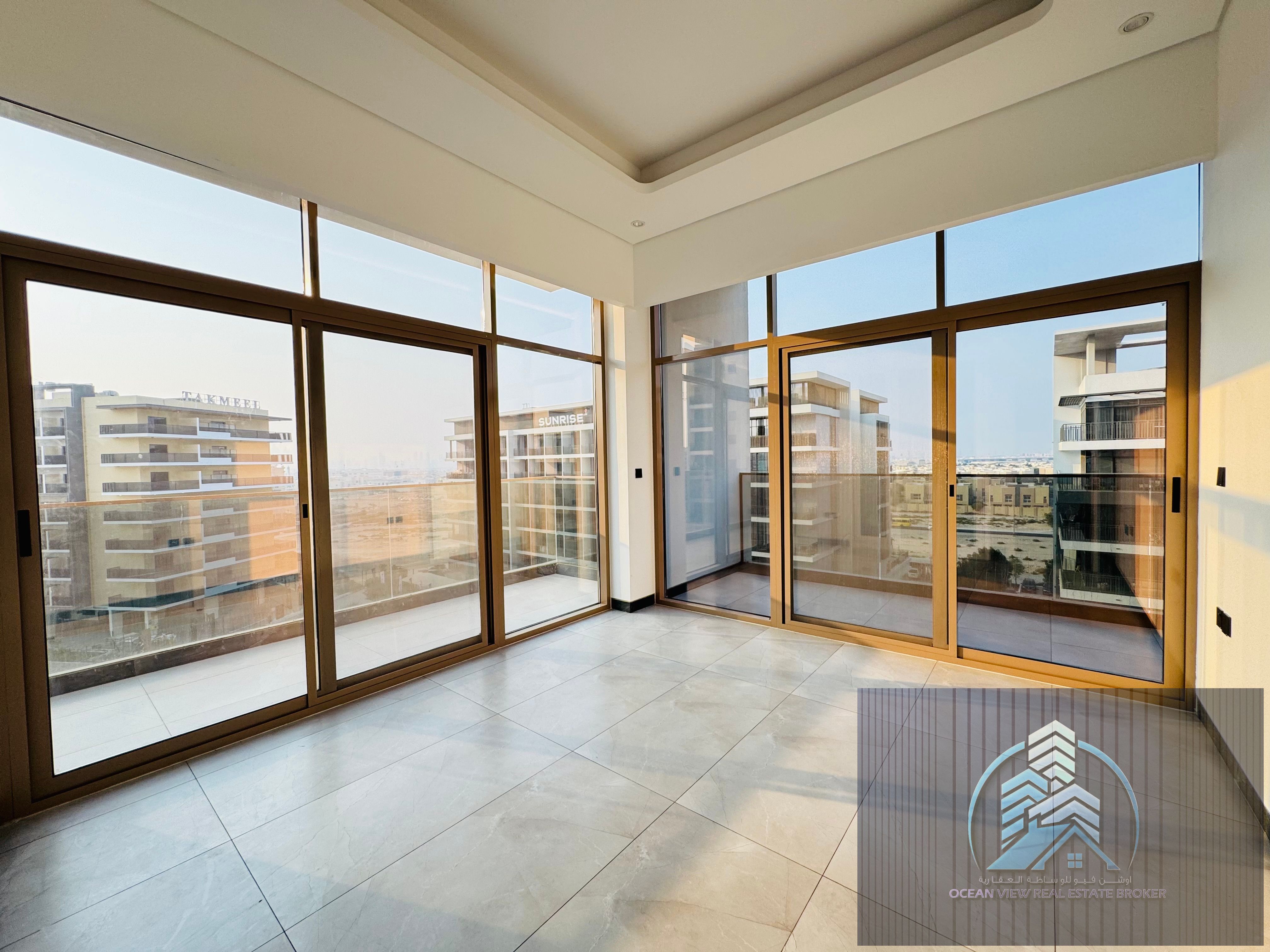 FULLY LUXURIOUS WITH ITALIAN FINISHING AND ALL KITCHEN APPLIANCES 2BHK READY TO MOVE