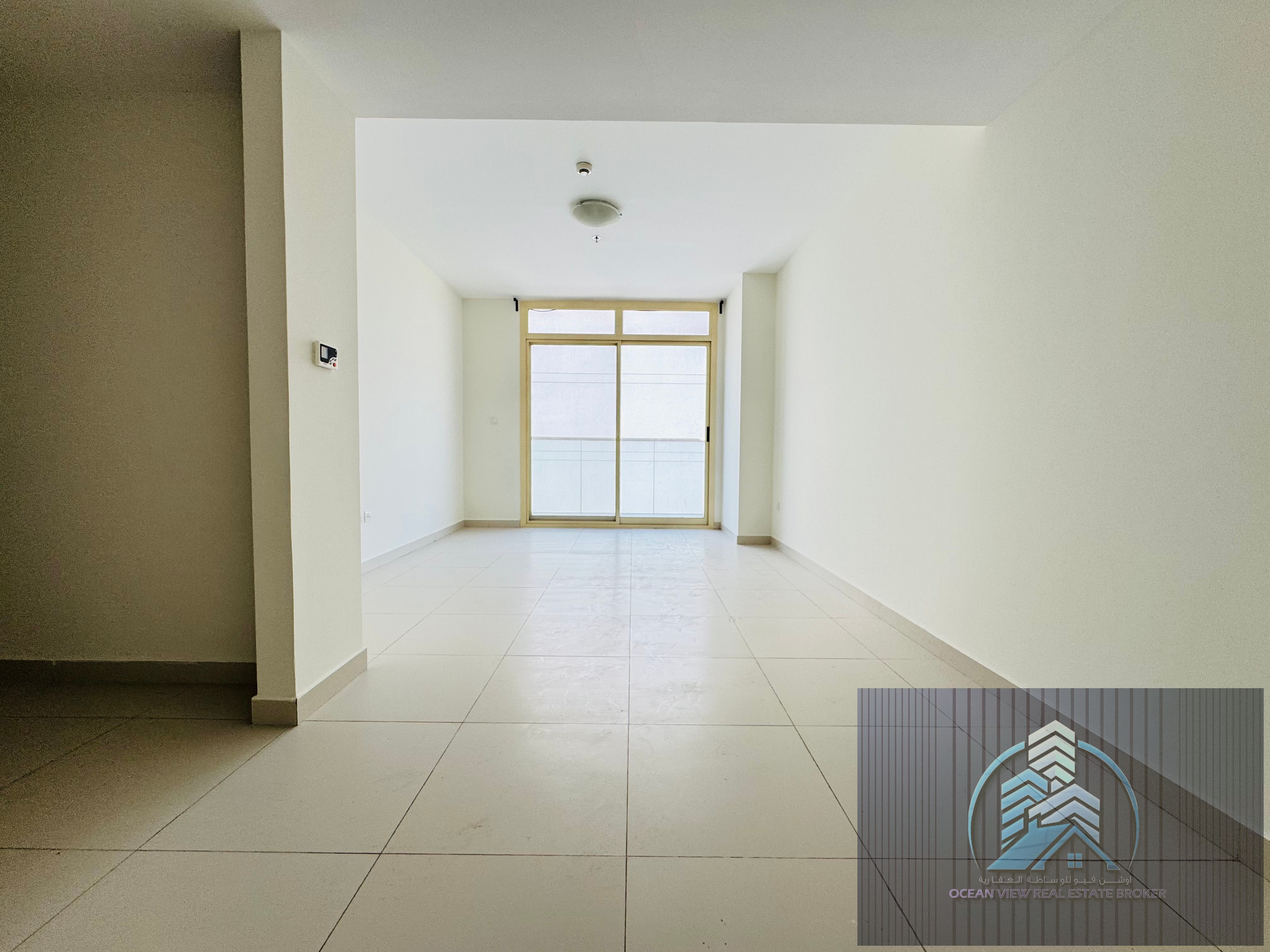 LAVISH AND FABULOUS 2BHK+CLOSE KITCHEN READY TO MOVE