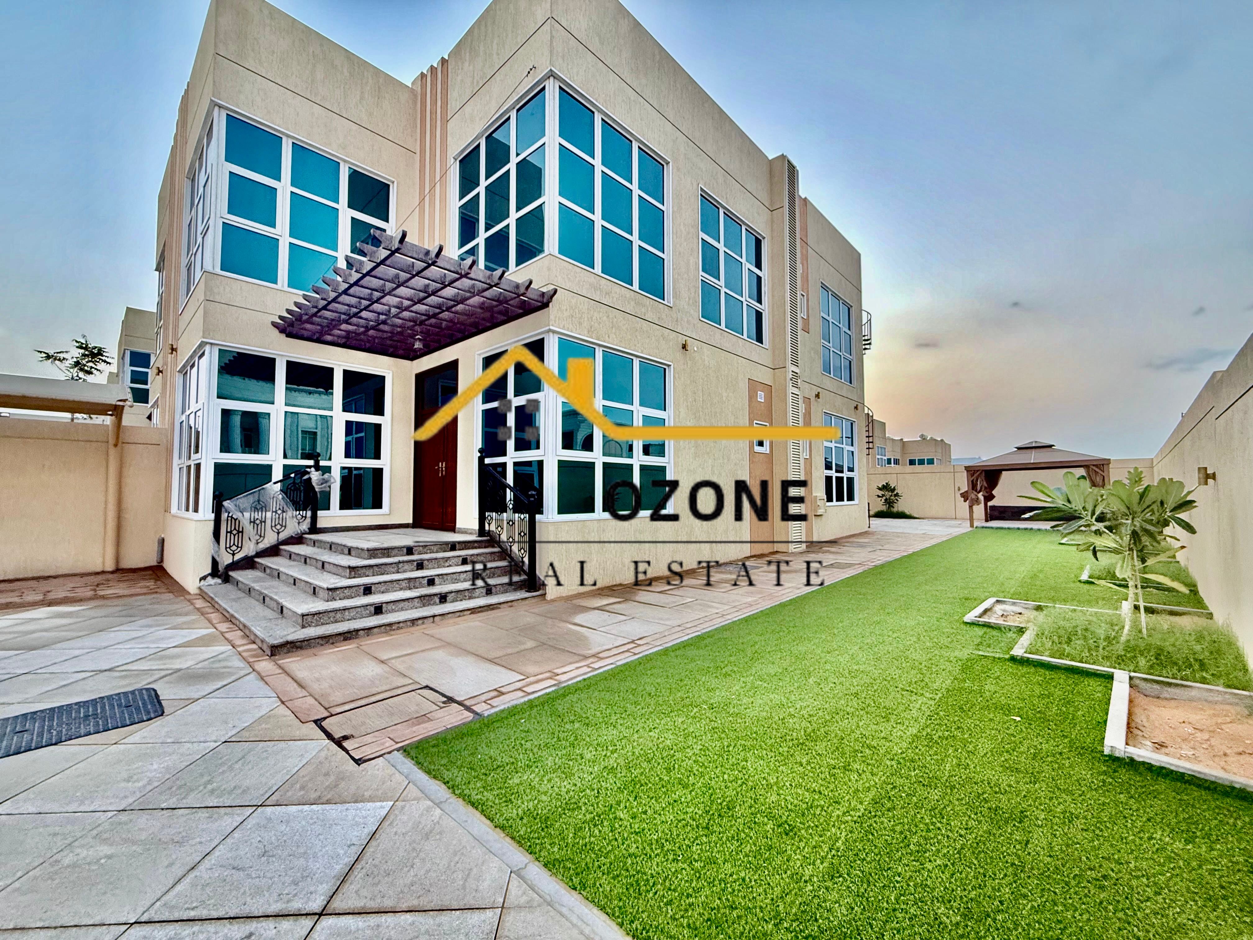 Brand new || Monthly payments || 12 cheques || 4 Masters rooms || Private Pool || Iconic location || Graden || Huge Parking