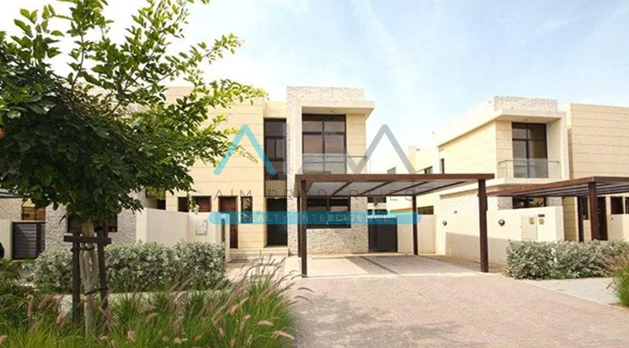 THL 3BR/MAIDS VILLA SINGLE ROW NEAR TO PARK AND GOLF ENTERANCE BRAND NEW VILLA