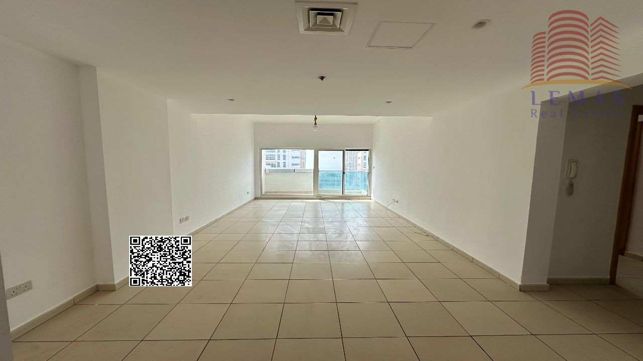2bhk For rent Closed kitchen with garden view