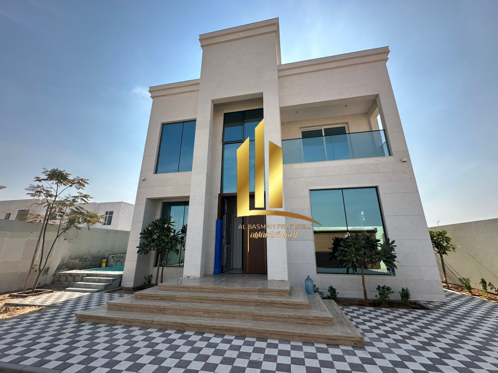 Luxury villa for sale in Al Hooshi area, Sharjah