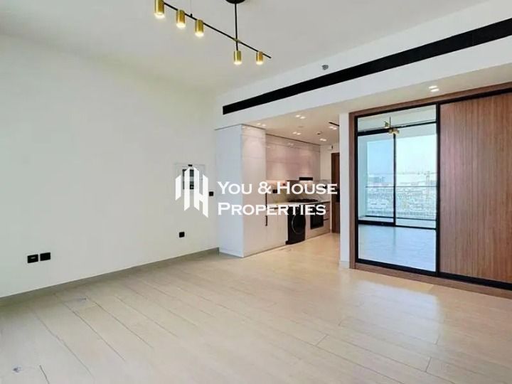 Stylish Studio Living | Smart Layout | High-End Finish