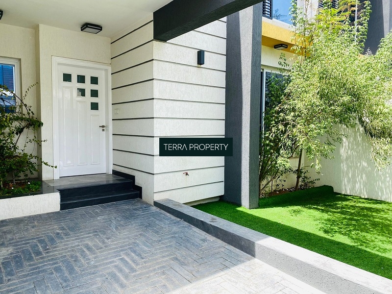Well Maintained - Accessible Location -Book now!
