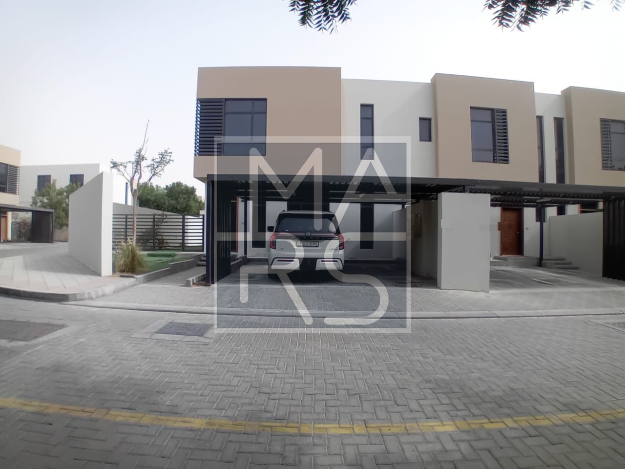 Townhouse for rent, 3 bedrooms, in Nasma. Price 110,000 (1 payment required).