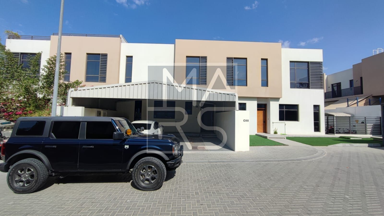 Townhouse for rent, 3 bedrooms, in Nasma. Price: 105,000 (4 installments).