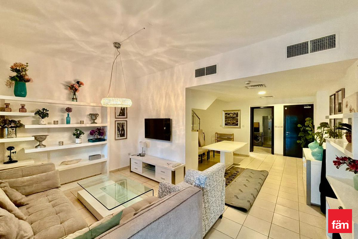 4BR+maids | Facing Park | Best Location