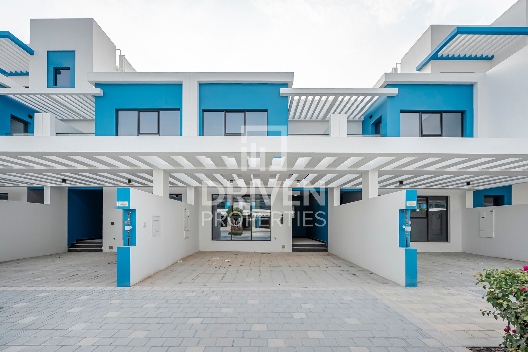 Single Row | Brand New | Vastu | Open View