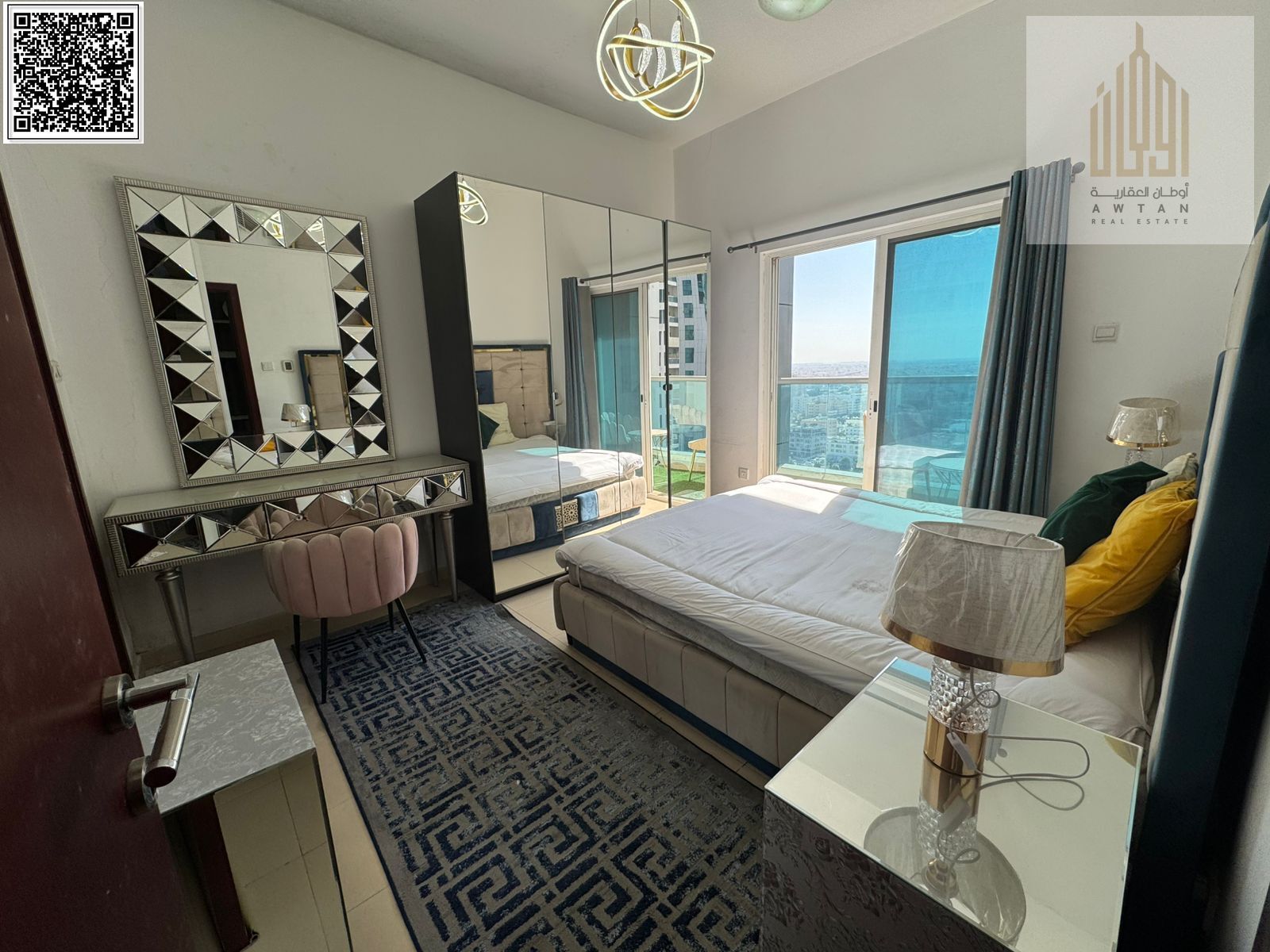 Furnished one-bedroom apartment with parking in City Towers | Open view