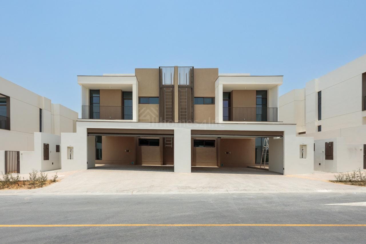 BRAND NEW | LANDSCAPED | NEXT TO ENTRY AND EXIT