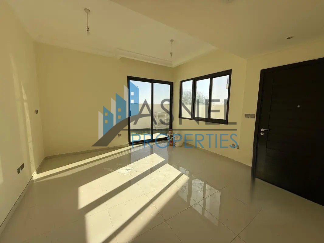3BR + Maid’s Corner Townhouse for Rent | Single Row | unfurnished