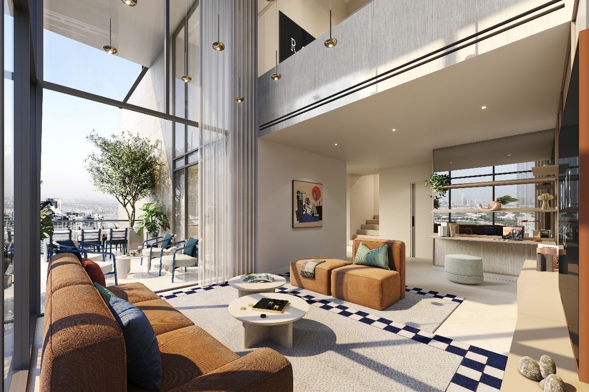 Panoramic Views I Top Floor Loft I Prime Location