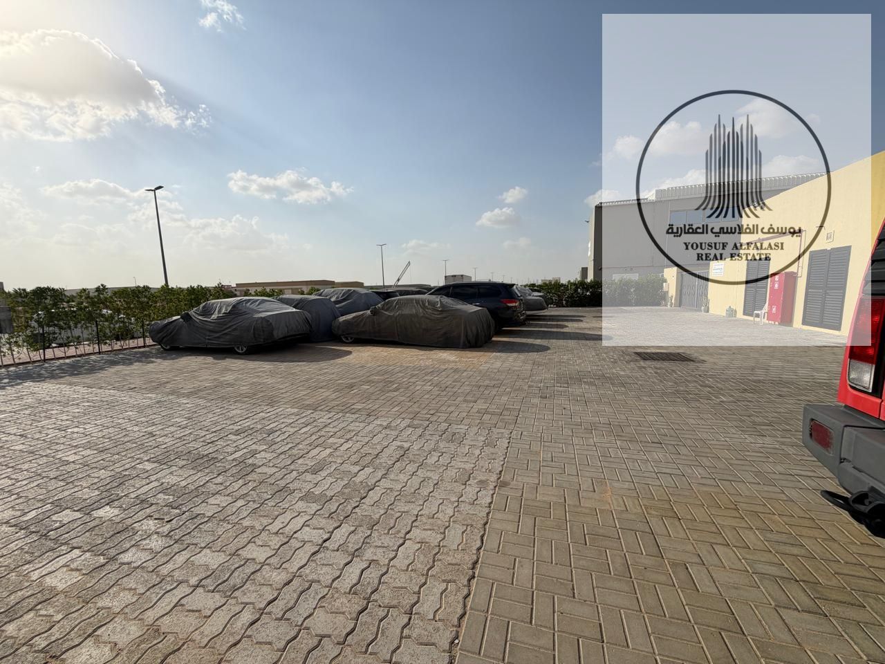 A compound for sale, owned by Arabs and with a 96-year lease for foreigners, including a walled compound and a 16,145 sq ft warehouse.