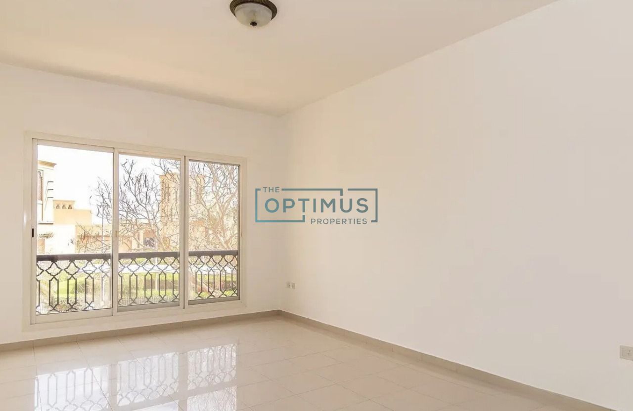 Spacious 1-Bedroom Apartment | Garden View| Bulk Units