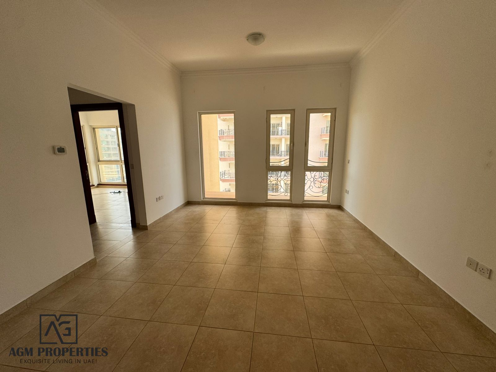 Vacant | Prime Location | Decent