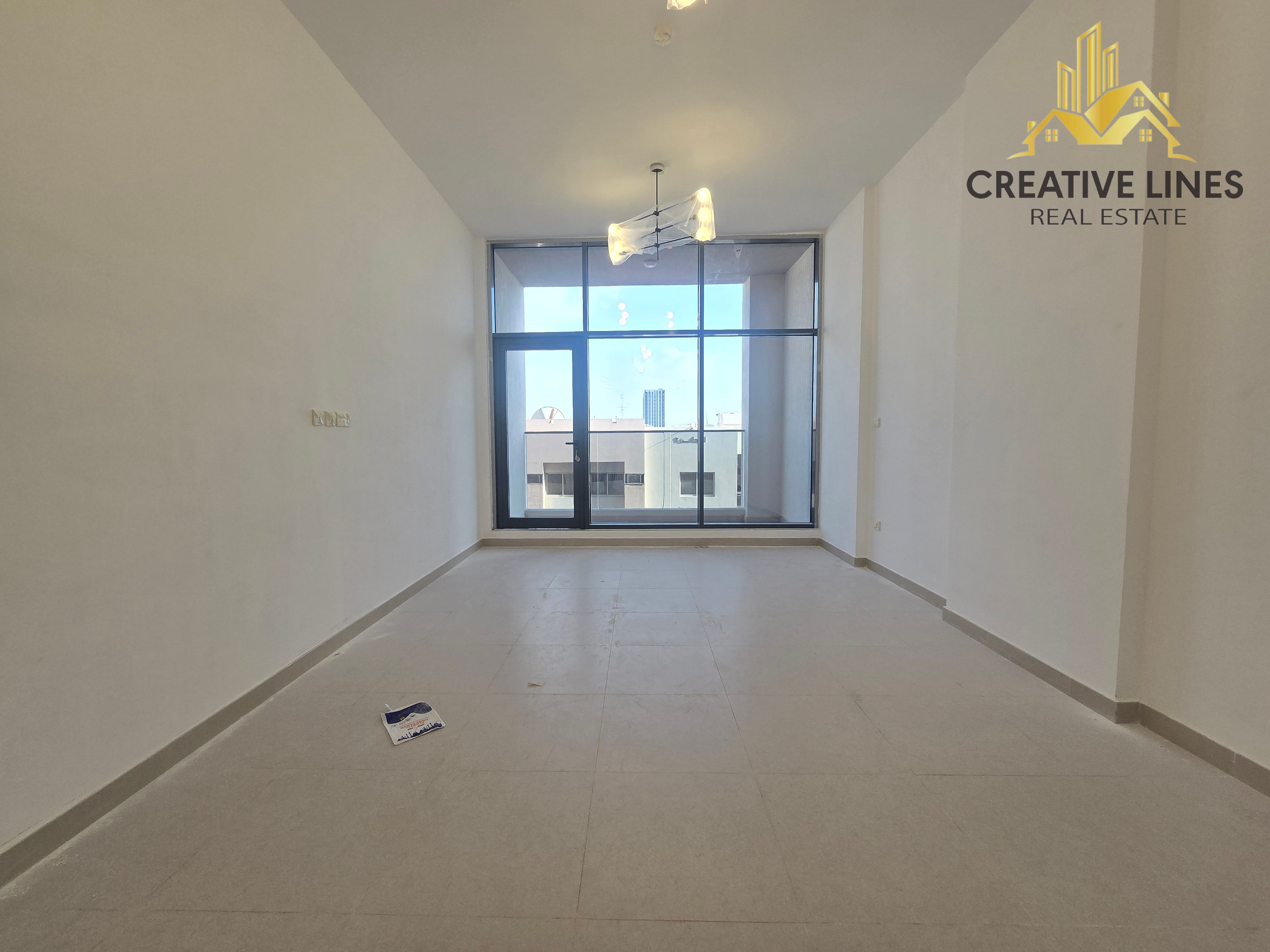 Brand new /Very spcius 2bhk available for family Close to metro Station