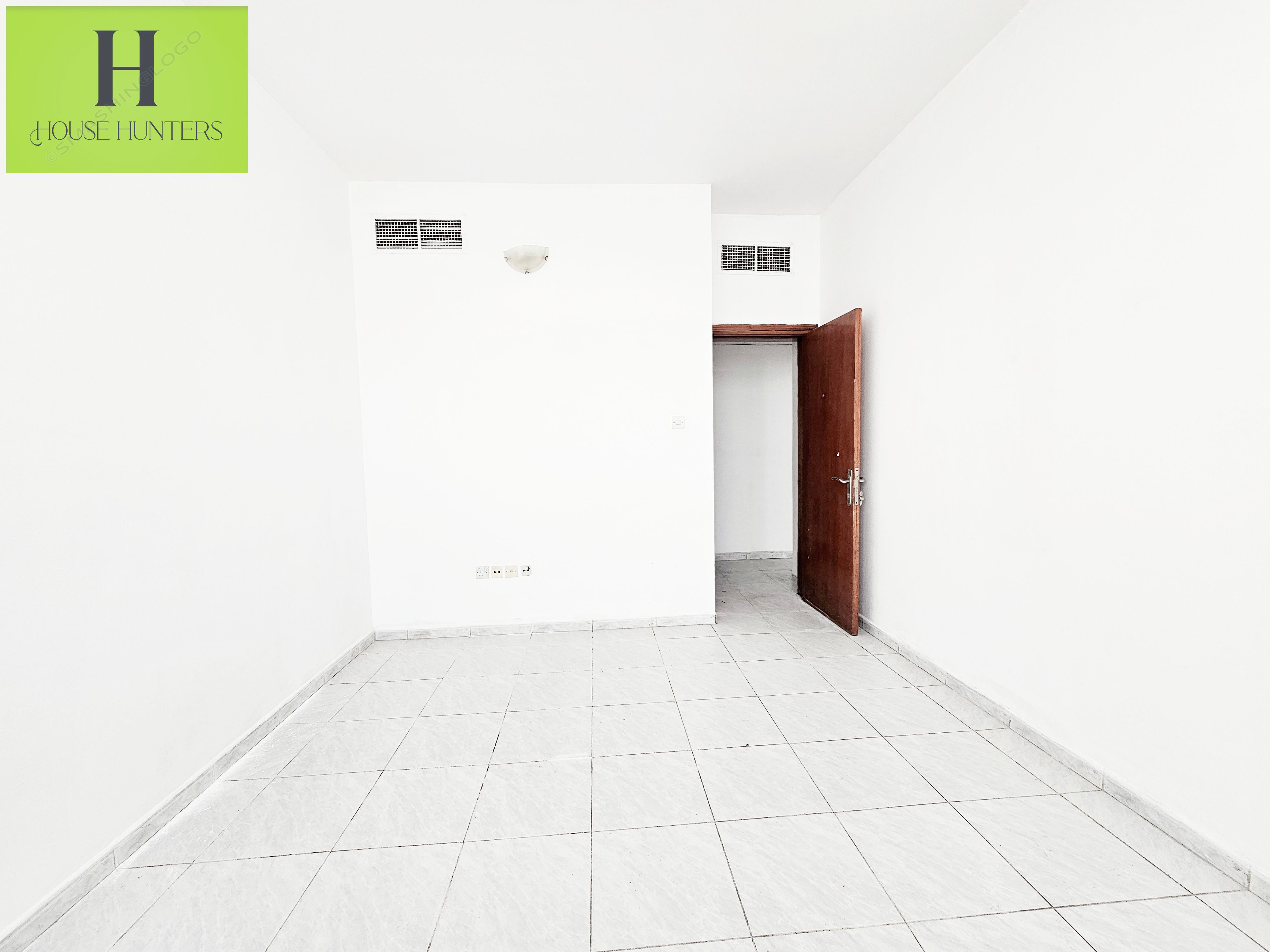 Spacious 1 Bed Room wd Chiller Free