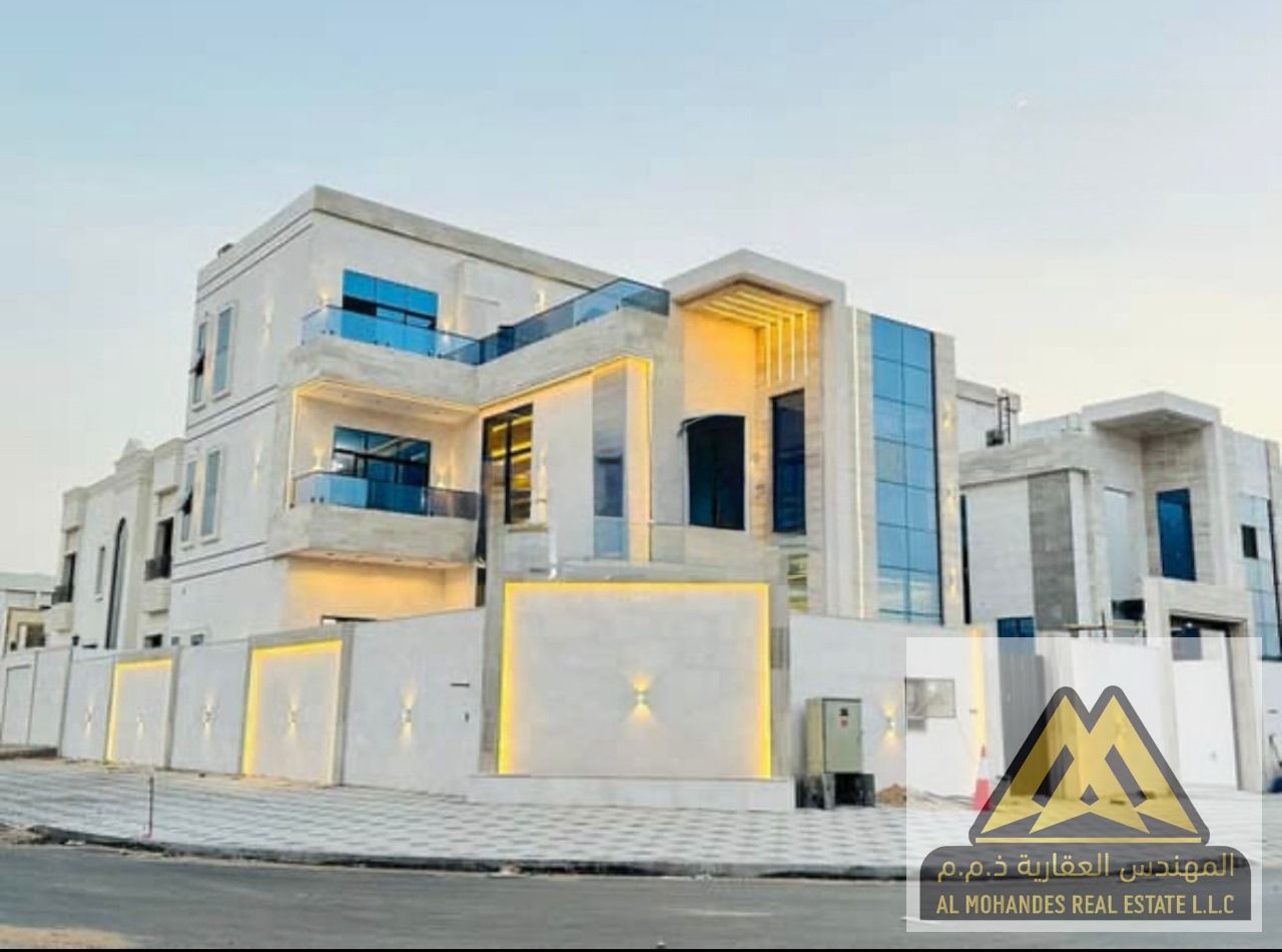 6Master bedrooms_Furnished_Maid’s Room_Large Majlis_luxurious interior decorations