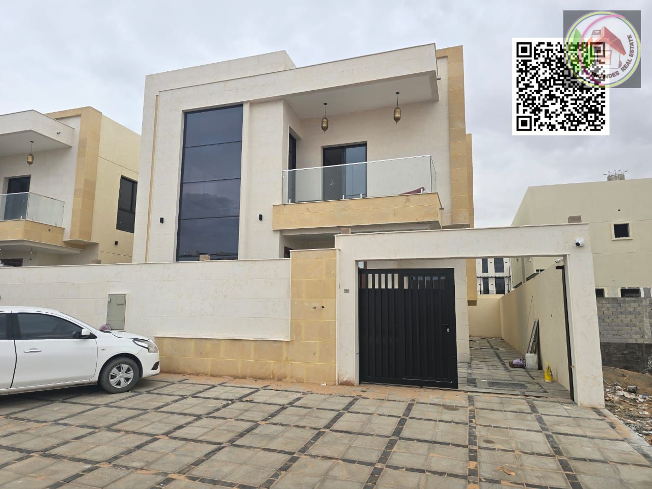 Luxury villa for sale in a prime location – spacious and elegantly designed in Al Zahia area.