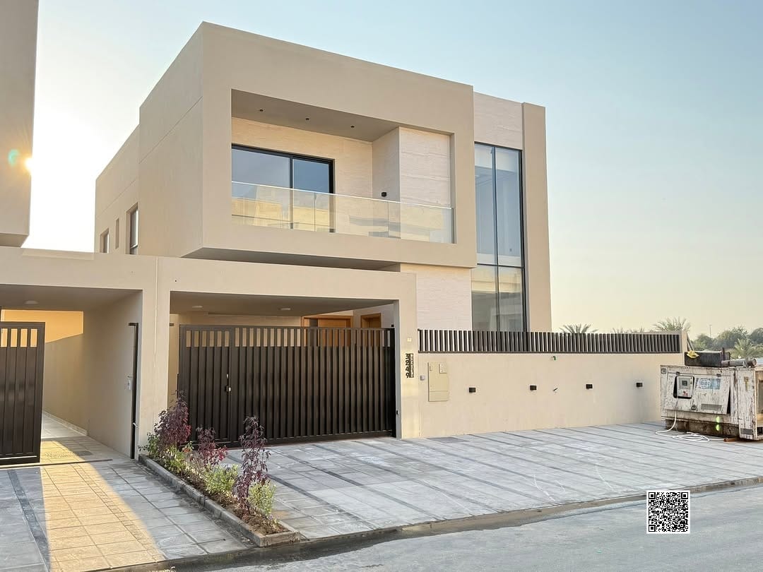 5-bedroom villa for sale in Al Zahia, Ajman, freehold ownership for all nationalities | Built-up area 3400 sq ft, hotel-style finishing