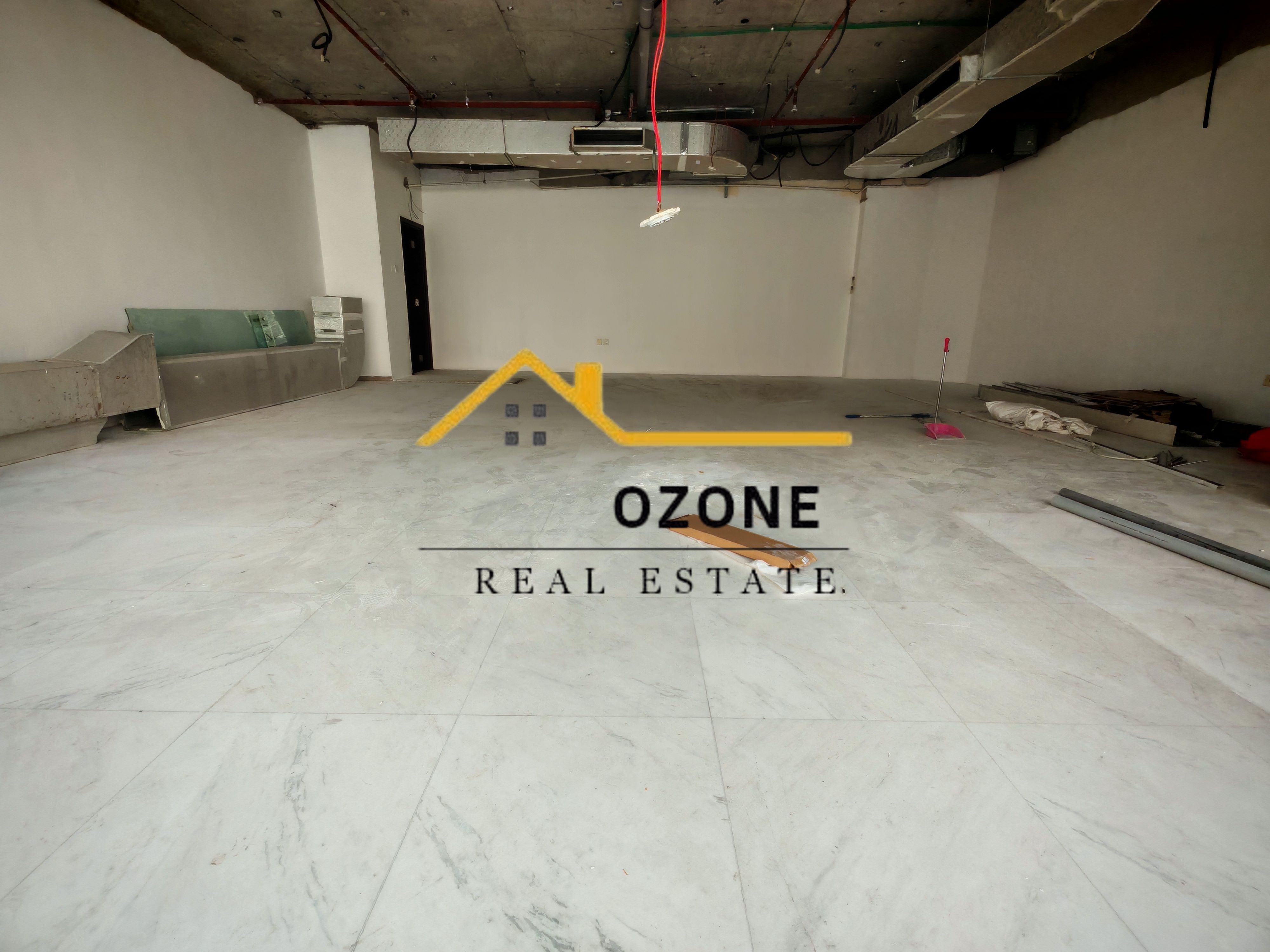Shop For Rent Near to Park