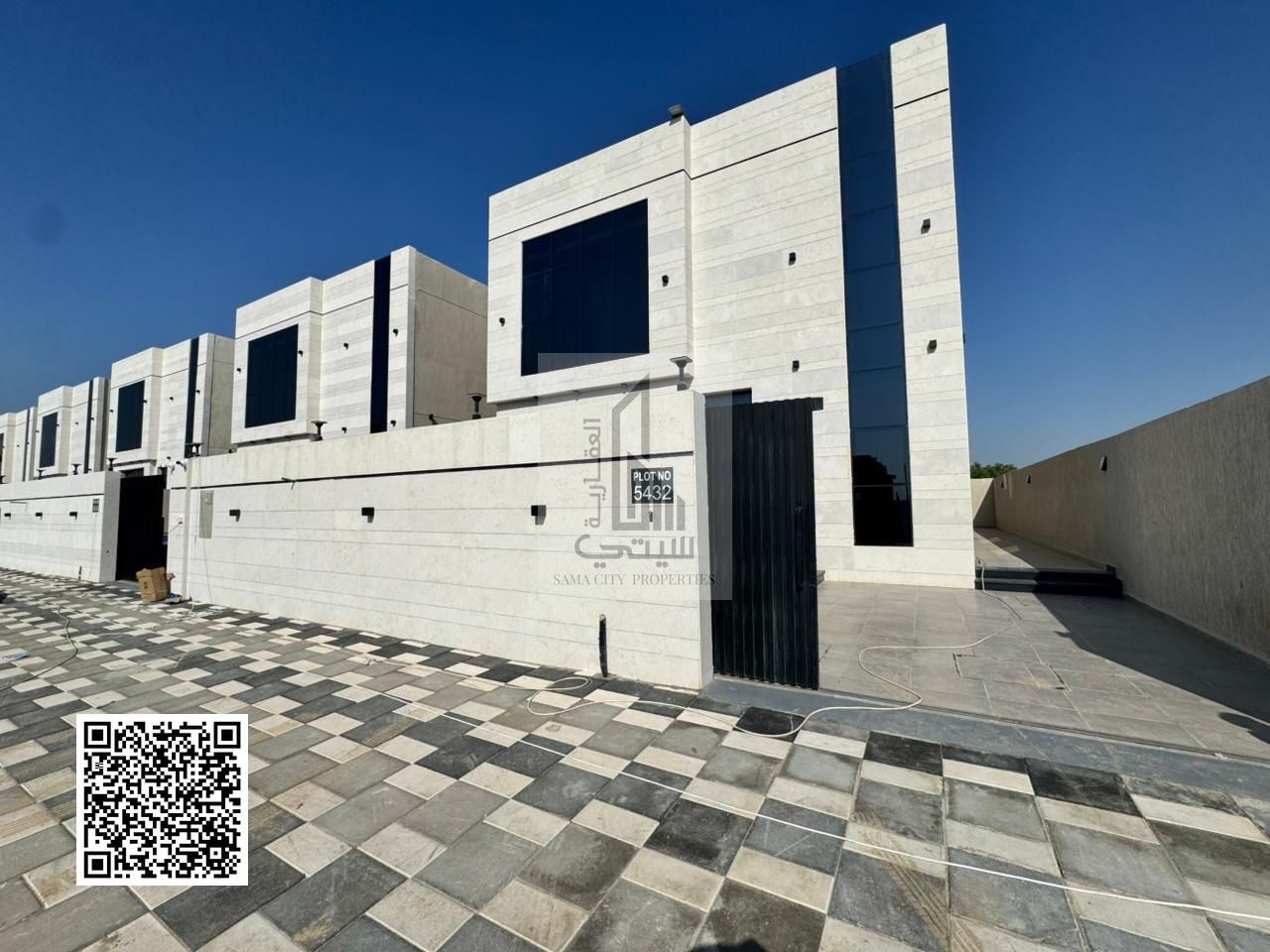 Luxury villa for sale in al HILYO