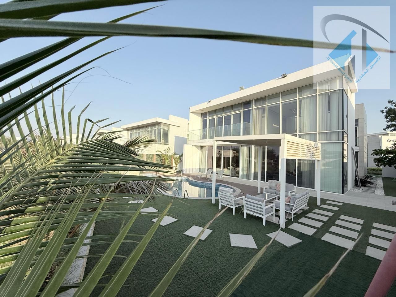 Fully Furnished Golf-View Villa