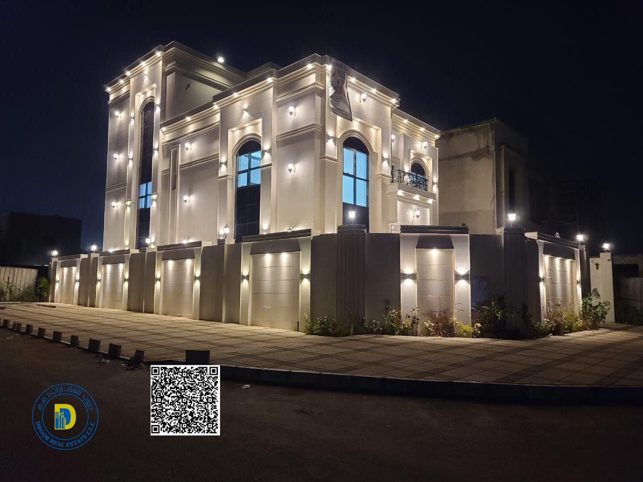 Classic corner villa, miniature palace, 7 rooms, including registration fees, electricity, water, and AC, in Al-Helio 2 . Freehold. Bank financing