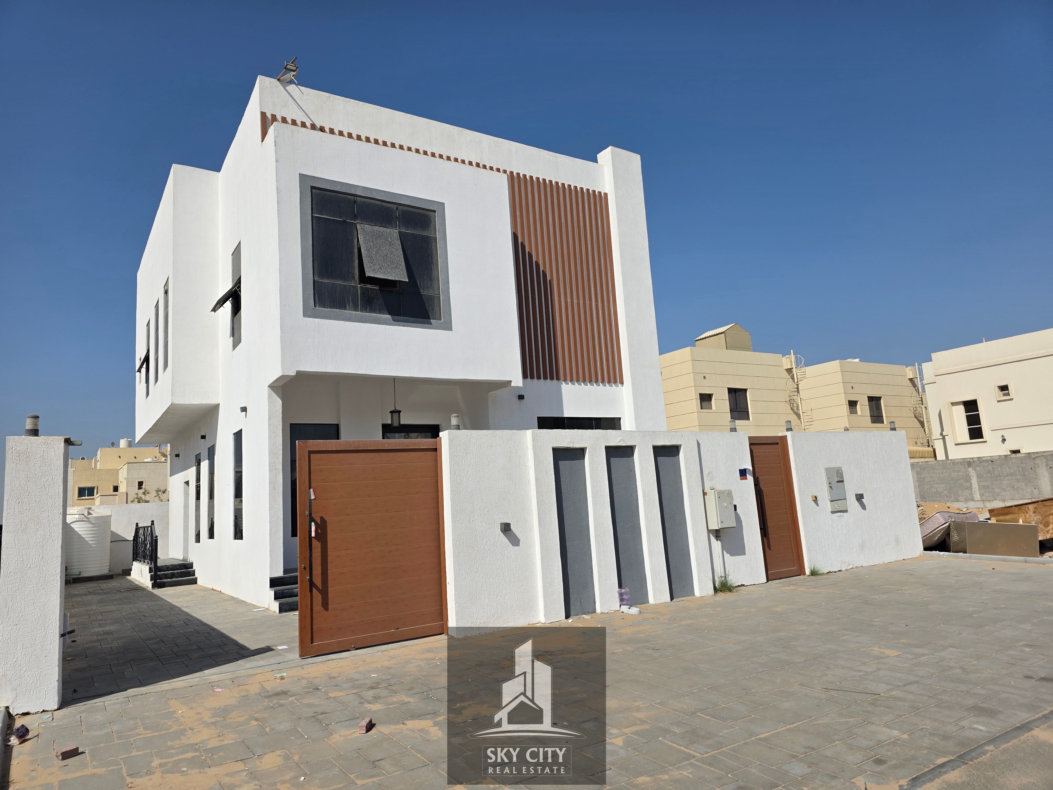 Villa for sale including registration