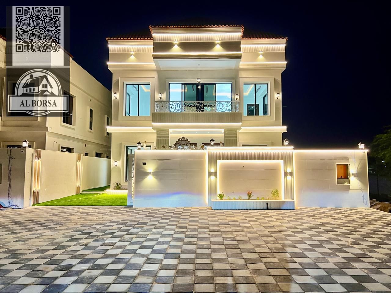 Villa for sale – Al Zahiyah area, Ajman – 5 master bedrooms, living room, majlis, maid's room, prime location