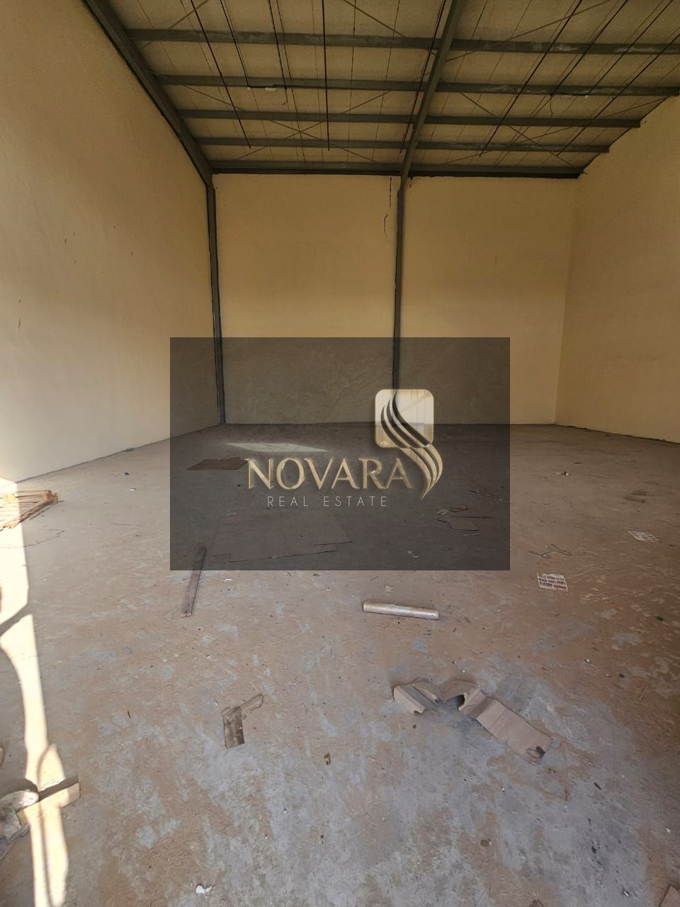 For Rent in Umm Al Quwain – 3,015 sq. ft. – Spacious Warehouse – Strategic Location and Excellent Specifications