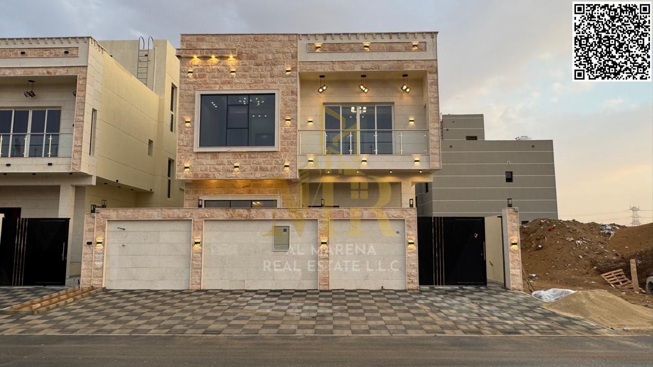 6 Master Villa 2 Floors Plus Roof Behind Park All Fees Included