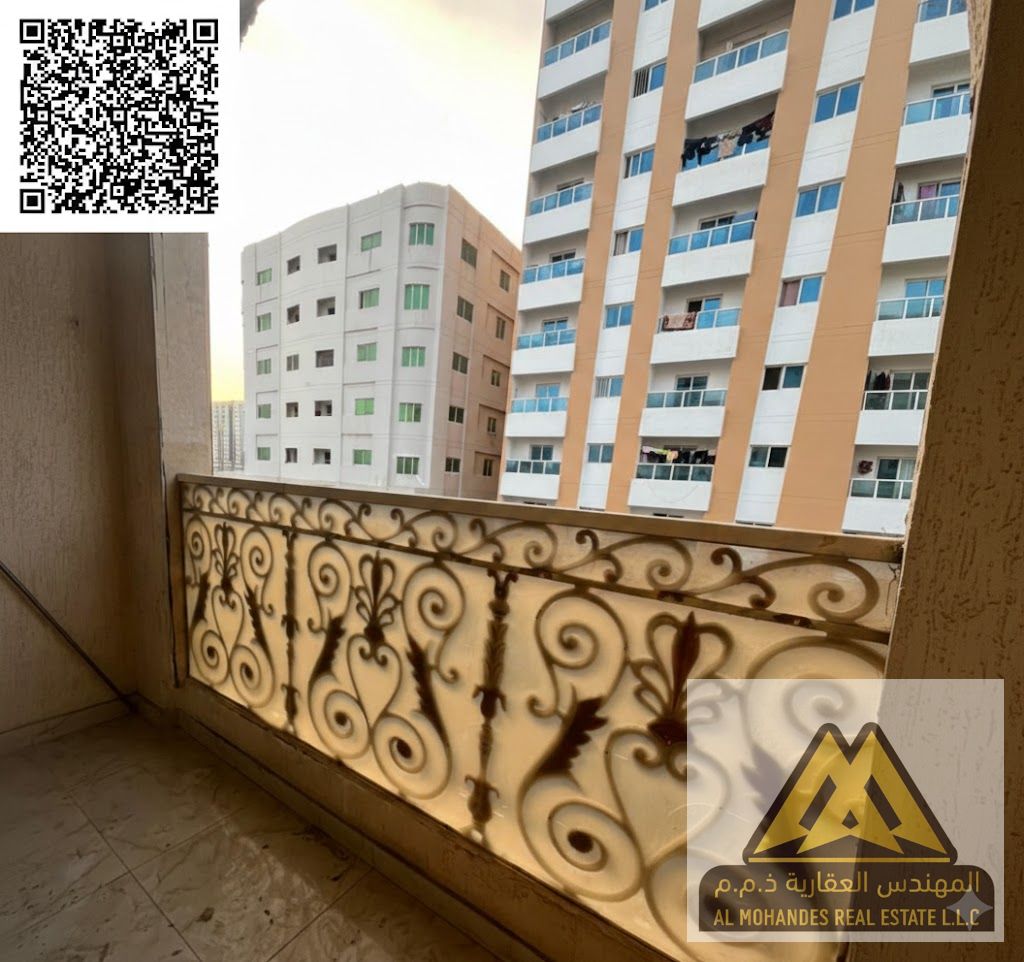 High-quality finishing | Central air conditioning | Very clean building | Prime location | Balcony