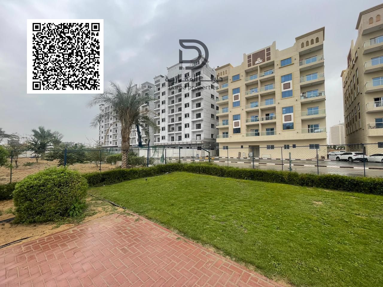 room / good location / free / parkin