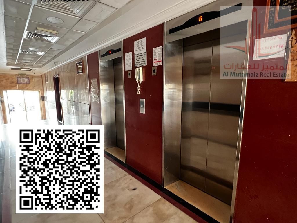 Two-bedroom apartment with a living room, balcony, and two bathrooms. Family-only building. Excellent location.