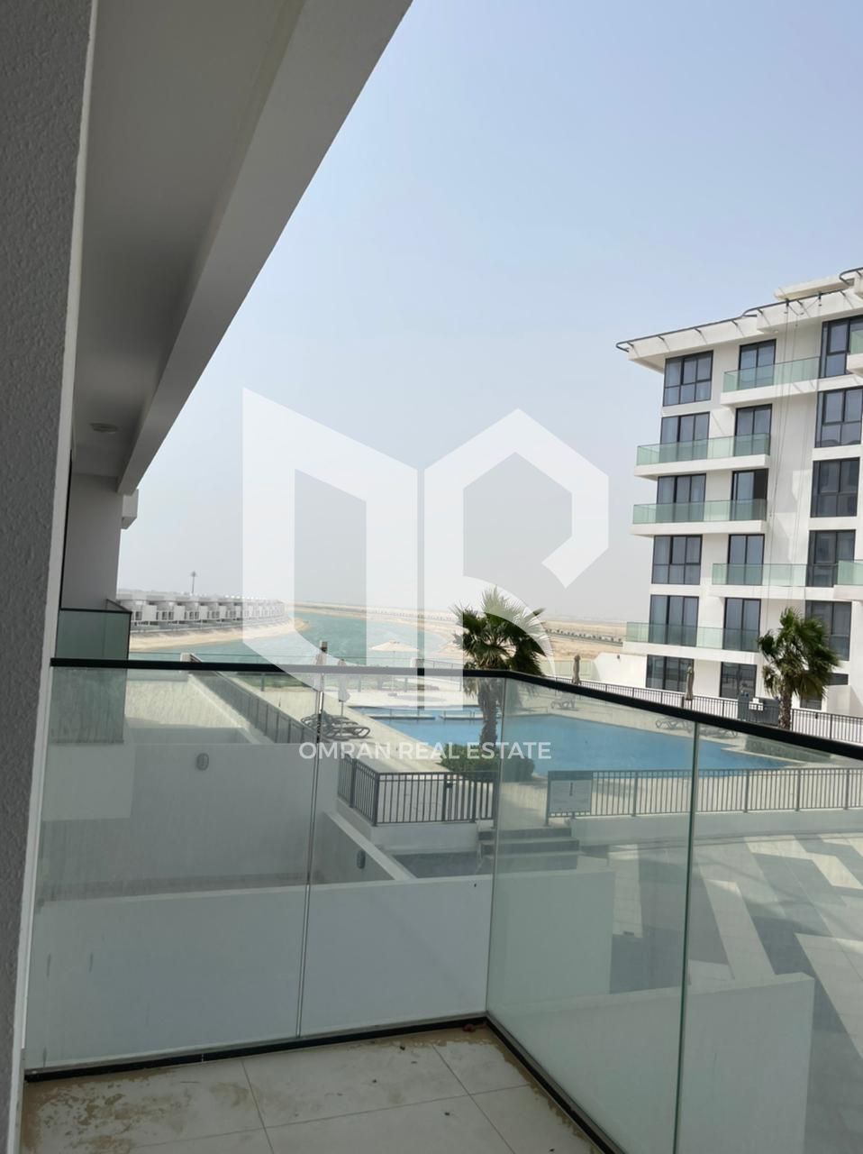 Ready for immediate occupancy || Best price || Freehold || On the beach