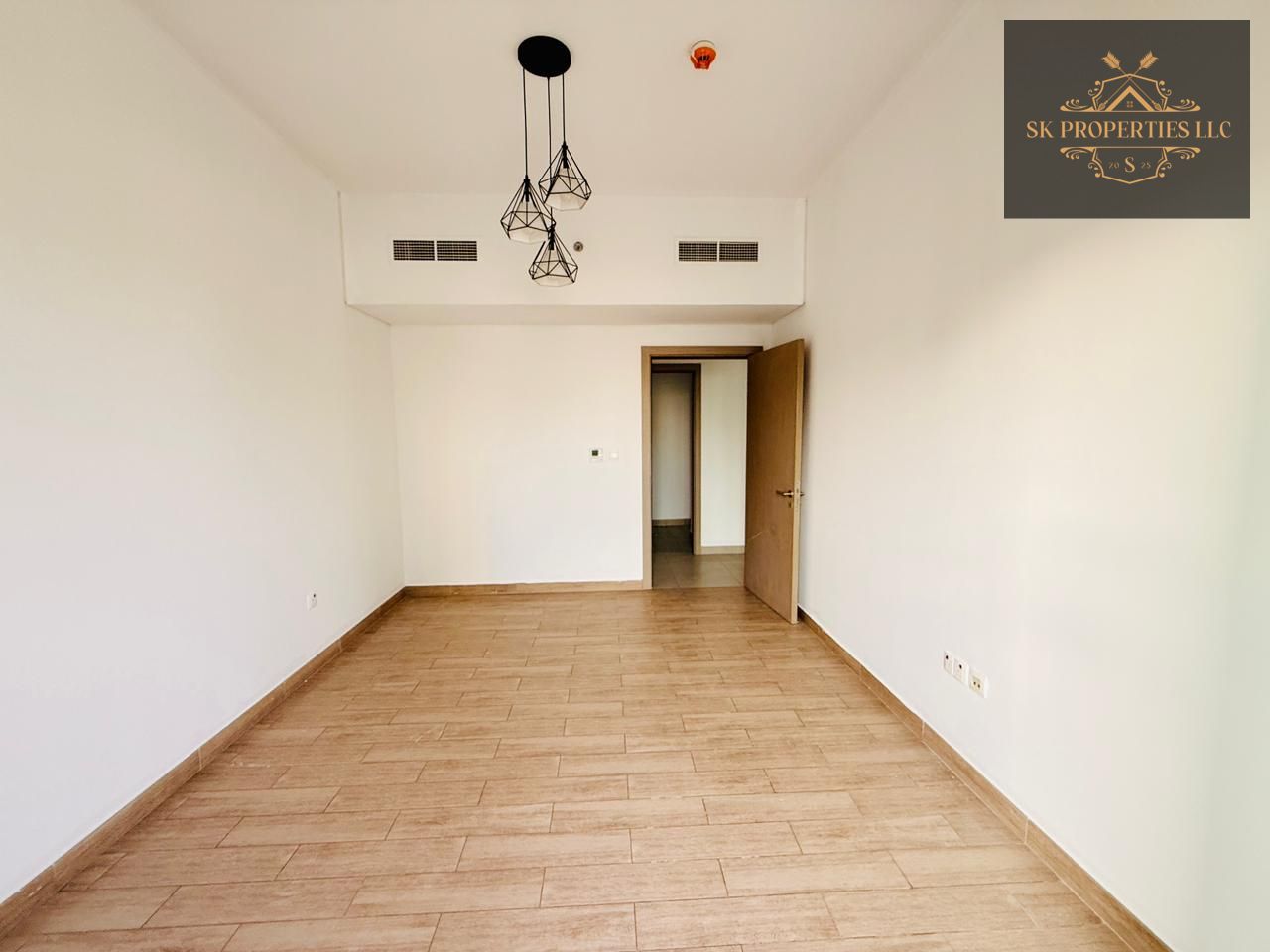 Spacious Unfurnished 3BHK Apartment for Rent | Maryam Island, Al Khan – Sharjah
