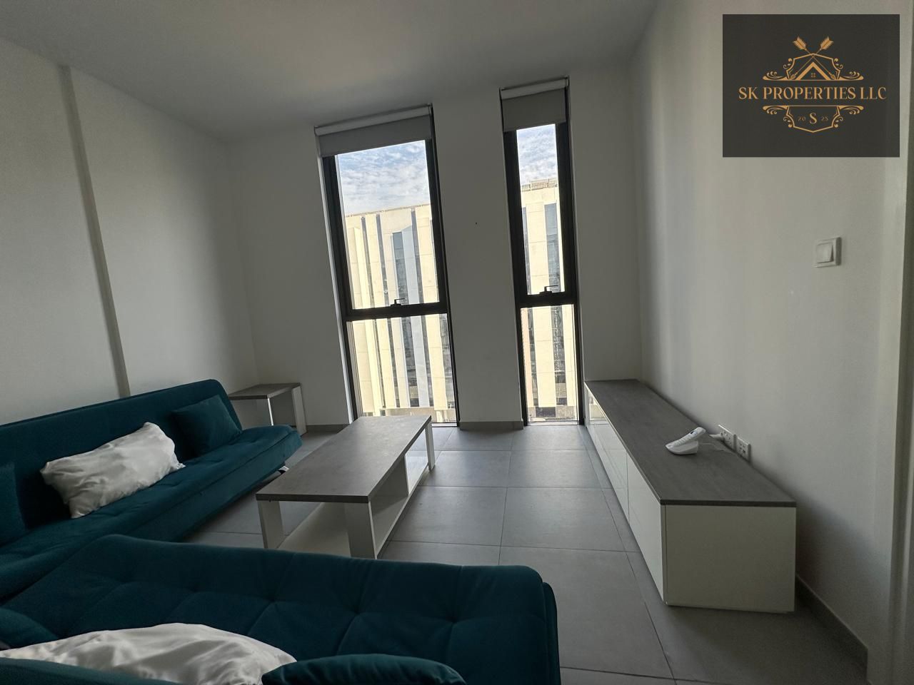 Lavish 1 BHK AVAILABLE | LIXURY LIFE STYLE | WITH ALL AMENITIES