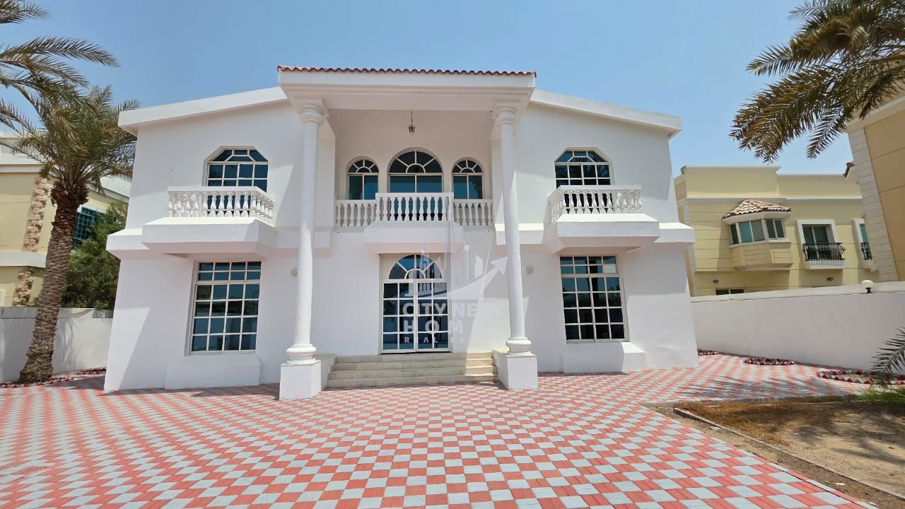 CLASSIC STYLE 6BEDROOM VILLA FOR RENT IN MIRDIF