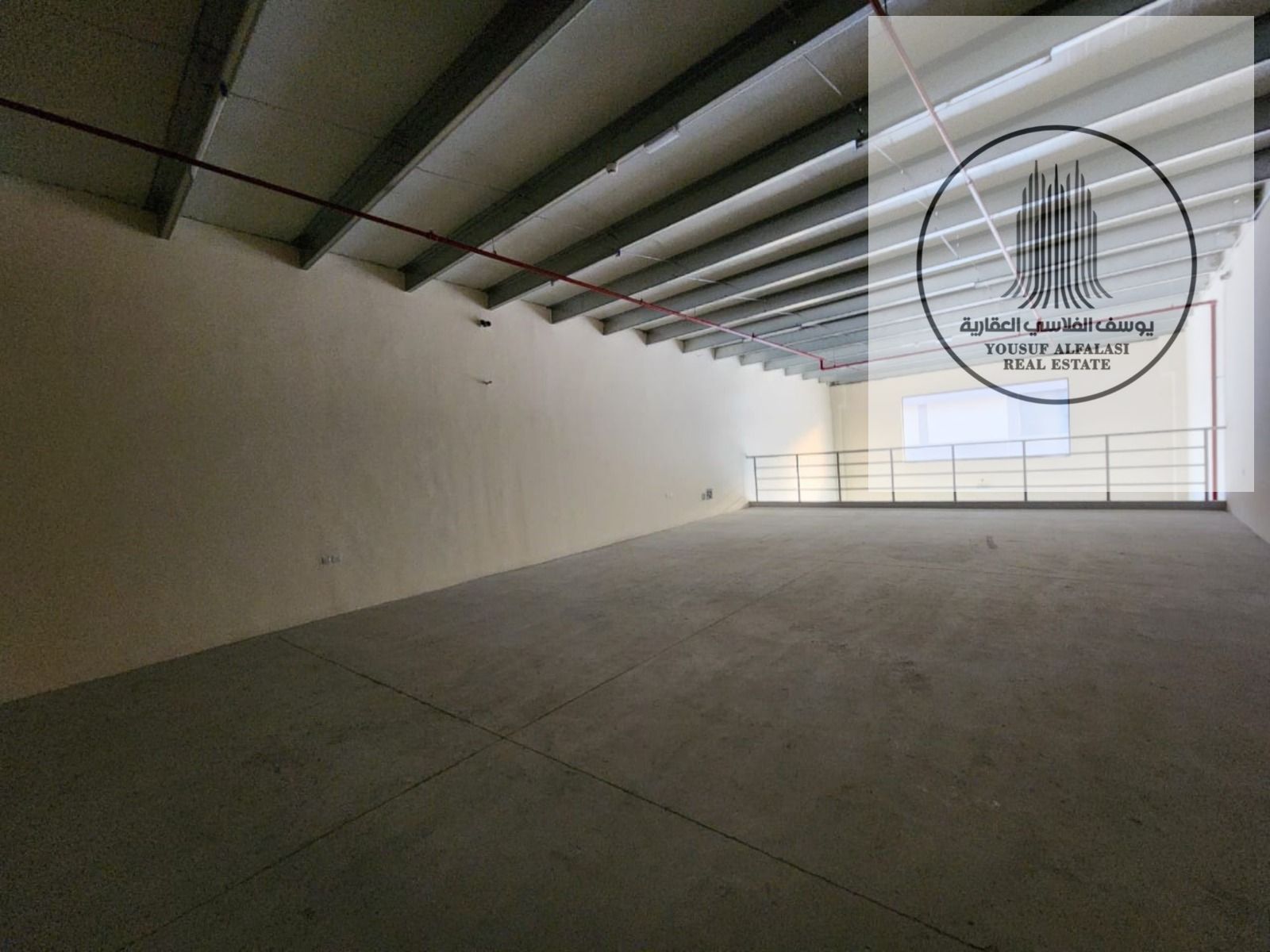 All nationalities own an investment complex of 9 warehouses.