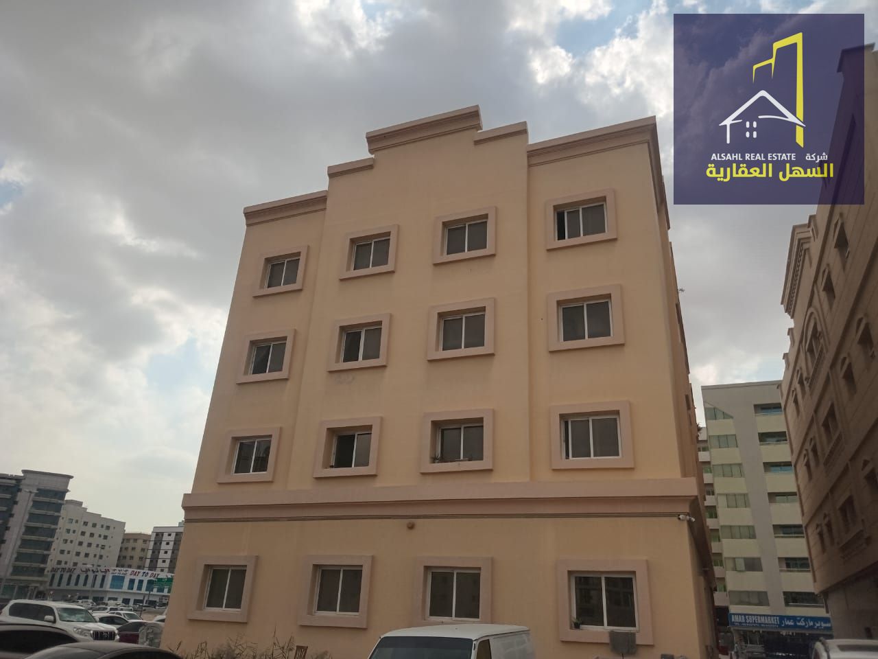 For Sale – Residential/Commercial Building in Muwaileh Commercial, Sharjah A well-located building on a 36-meter asphalt road in Muwaileh Commercial