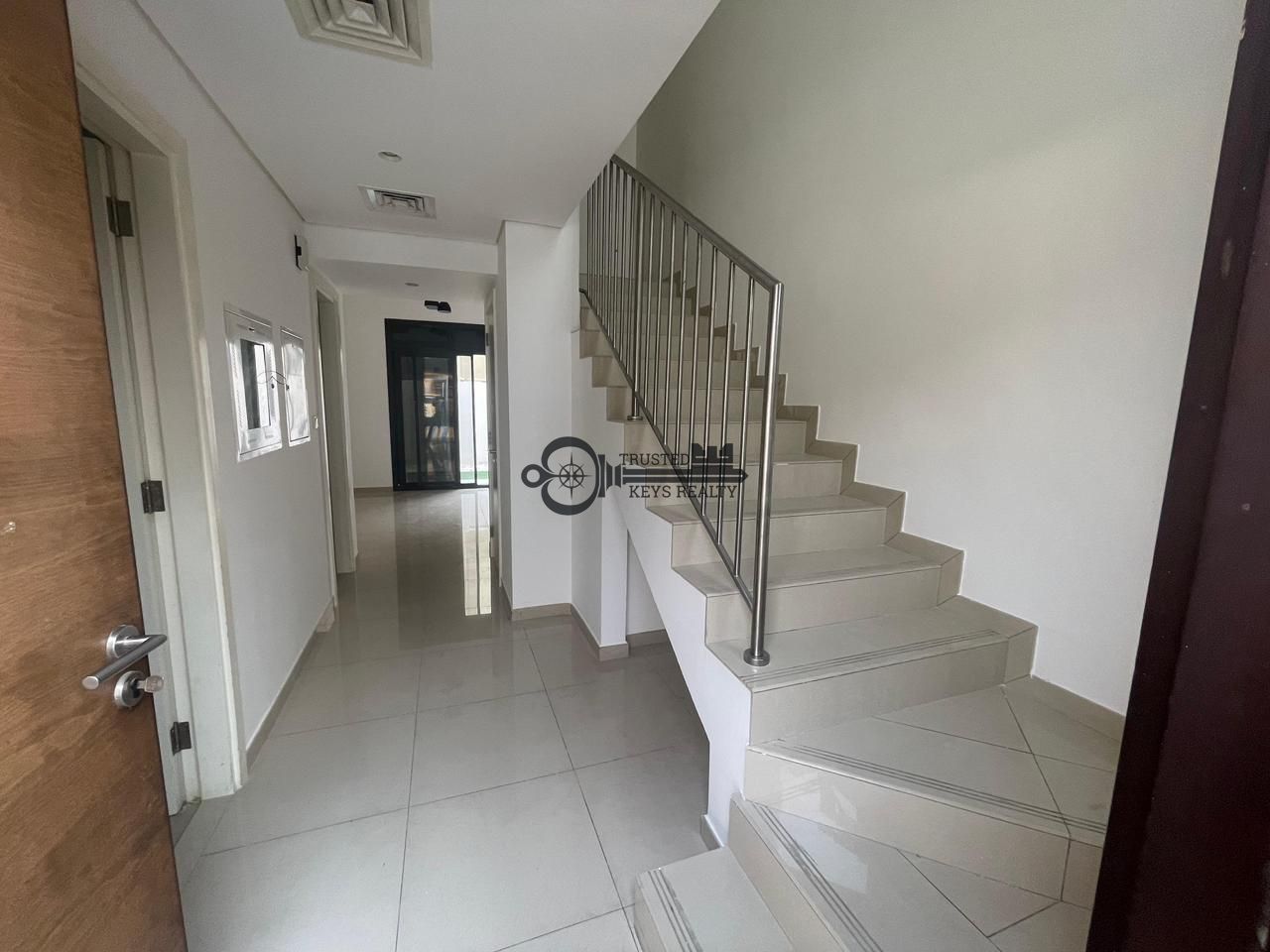 Three-Bedroom Townhouse for Rent – Nasma Residence