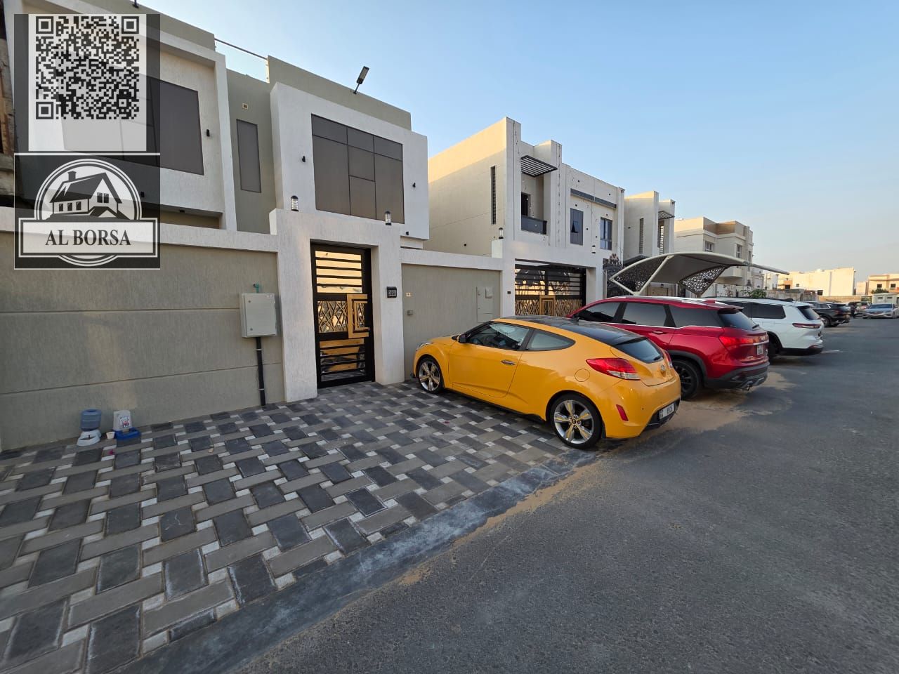 Villa for rent – Al Zahiyah area, Ajman – 5 master bedrooms, living room, majlis, maid's room, prime location