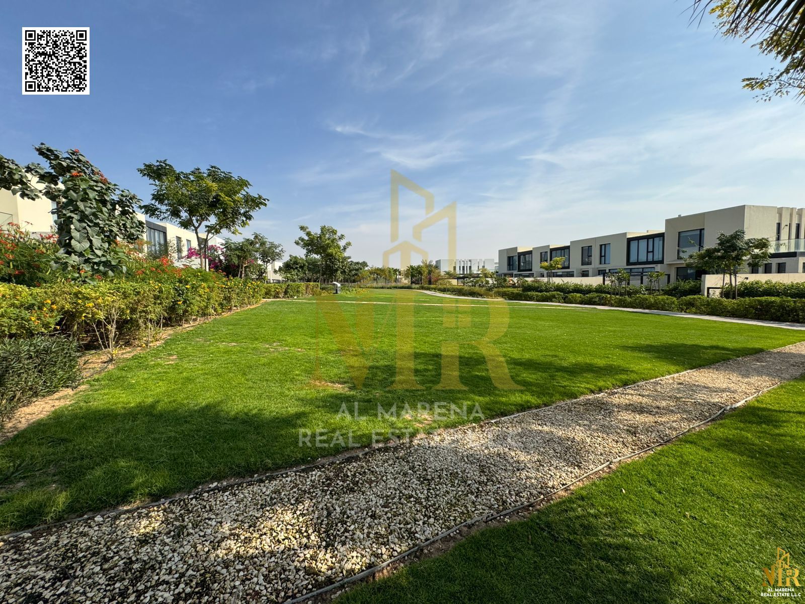 Villa on 6,200 sq ft, 3 master bedrooms, large outdoor garden, modern and comfortable design, competitive price 3.5M negotiable, includes electricity,